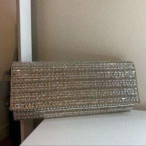 Crystal clutch